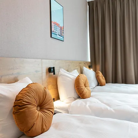 Distrikt Amsterdam מלון 3*