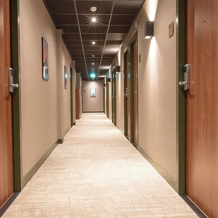 Hotel Distrikt Amsterdam 3*