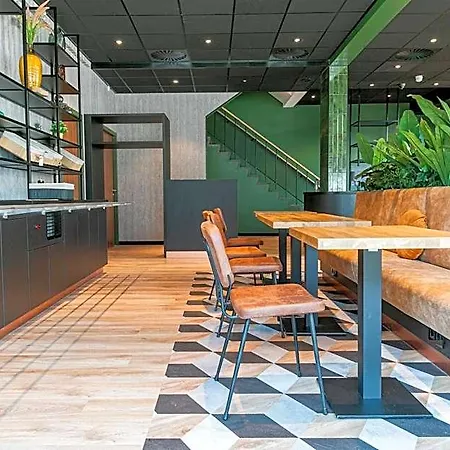 Distrikt Amsterdam Hotel 3*