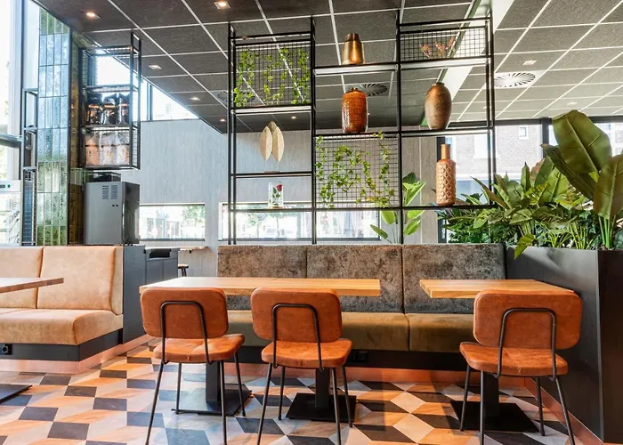 מלון Distrikt Amsterdam 3*