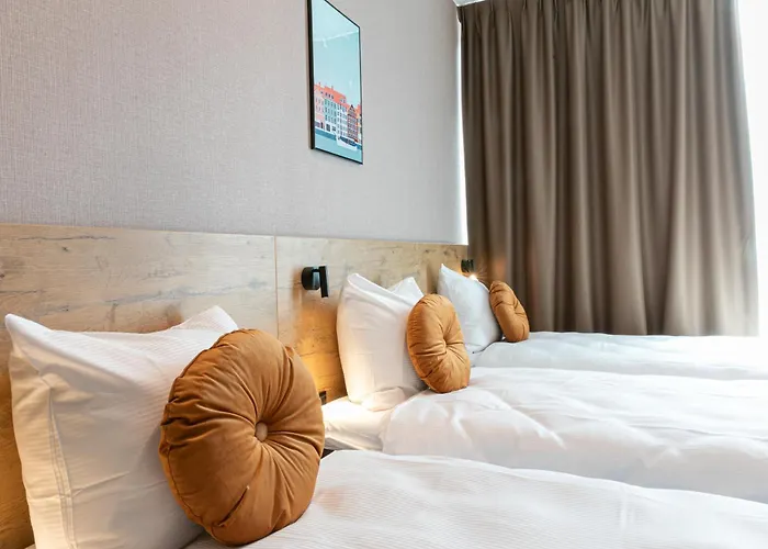 Distrikt Amsterdam מלון 3*